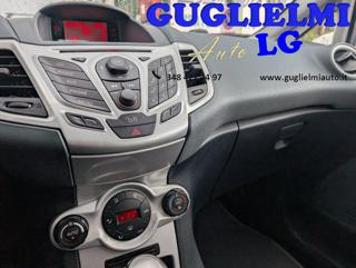 FORD Fiesta usata, con Sound system