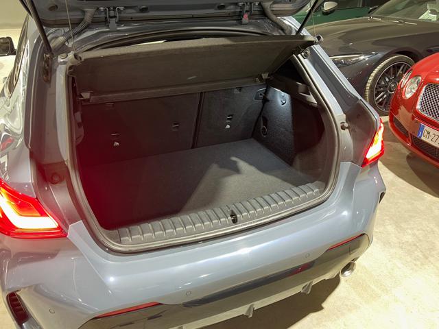 BMW 118 usata, con Fari LED
