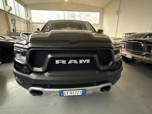 DODGE RAM usata, con Specchietti laterali elettrici