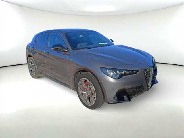ALFA ROMEO Stelvio usata, con Autoradio
