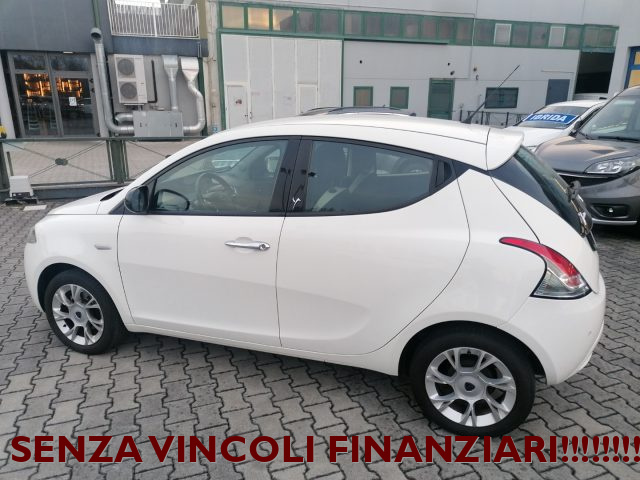 LANCIA Ypsilon usata, con Airbag Passeggero