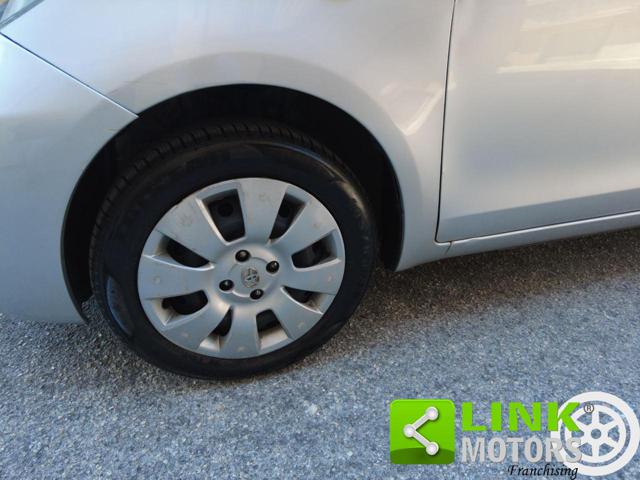 TOYOTA Yaris usata, con Airbag Passeggero