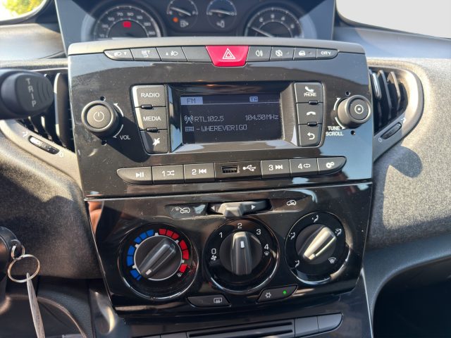 LANCIA Ypsilon usata 16