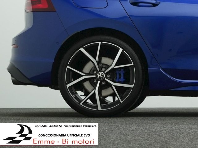 VOLKSWAGEN Golf usata, con Airbag testa