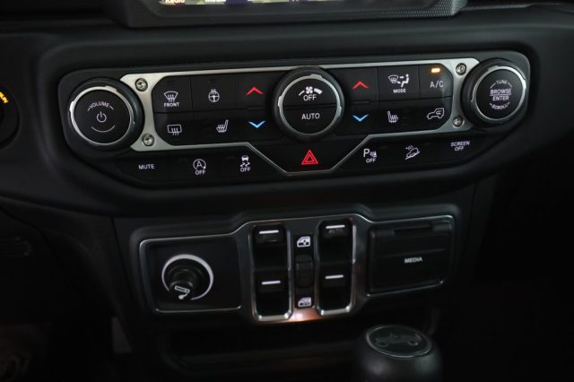 JEEP Wrangler usata 12
