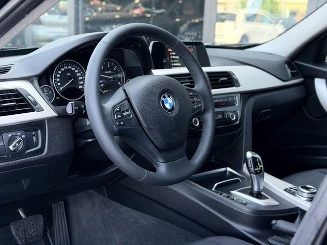 BMW 318 usata, con Chiusura centralizzata