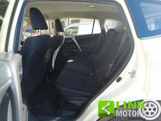 TOYOTA RAV 4 usata, con Bluetooth