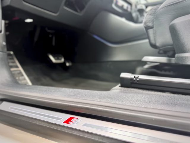 AUDI Q3 usata, con USB