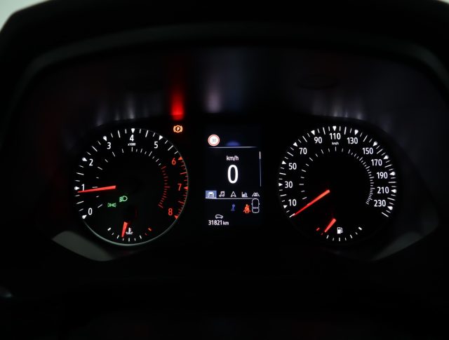 RENAULT Captur usata, con Sensori di parcheggio posteriori