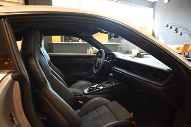 PORSCHE 992 usata 97