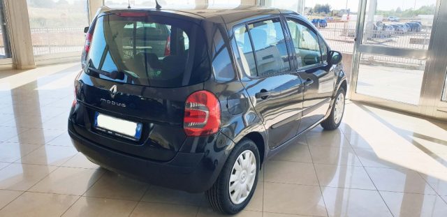 RENAULT Grand Modus usata, con Autoradio