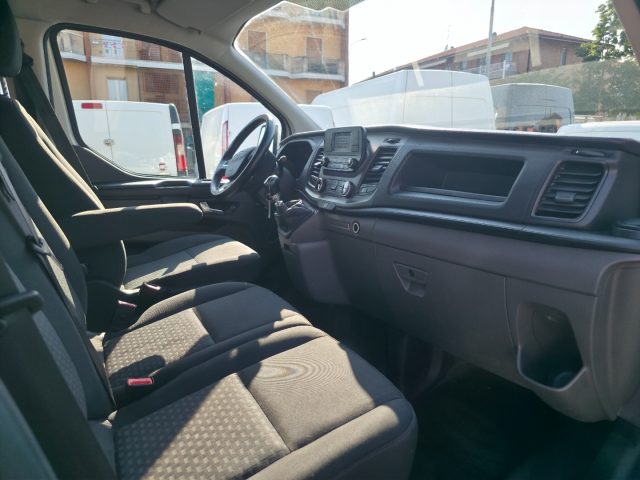 FORD Transit Custom usata, con Fendinebbia