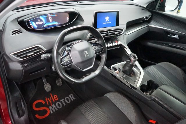 PEUGEOT 3008 usata, con Cerchi in lega