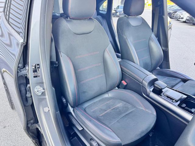 MERCEDES-BENZ GLA 180 usata, con Sistema di navigazione