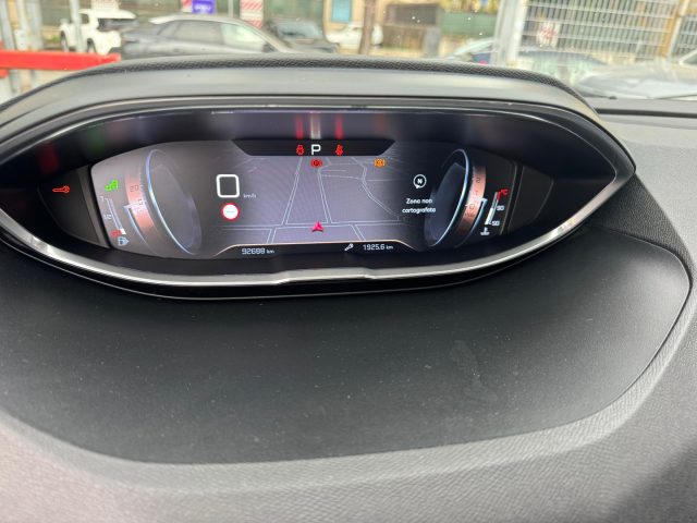 PEUGEOT 3008 usata, con Interni in pelle