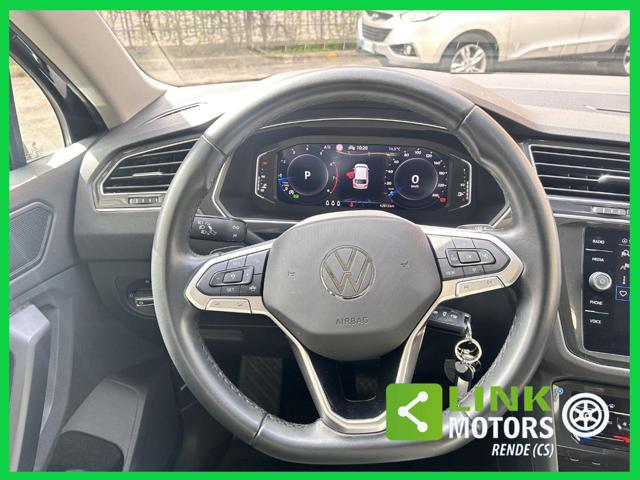 VOLKSWAGEN Tiguan usata, con Park Distance Control