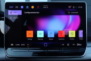 VOLKSWAGEN Golf usata, con Vivavoce