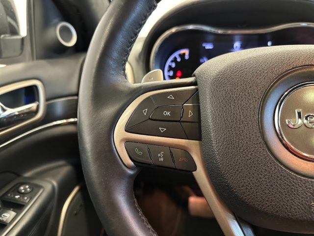 JEEP Grand Cherokee usata, con Park Distance Control