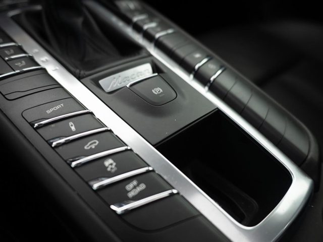 PORSCHE Macan usata, con Trazione integrale