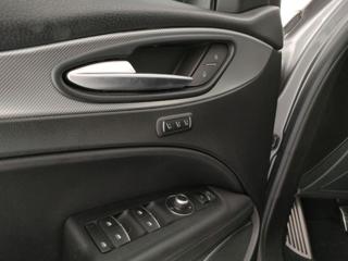 ALFA ROMEO Stelvio usata, con Sistema di navigazione