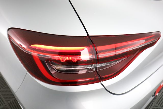 RENAULT Clio usata 8