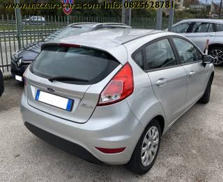 FORD Fiesta usata, con Autoradio