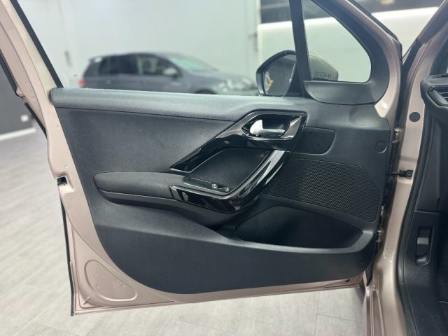 PEUGEOT 208 usata, con Cronologia tagliandi