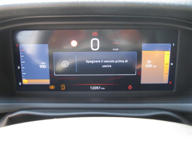 JEEP Avenger usata, con USB