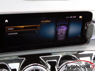 MERCEDES-BENZ CLA 200 usata, con Tetto panorama
