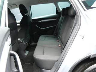 SKODA Karoq usata, con Boardcomputer