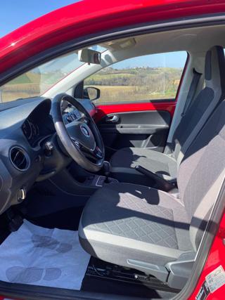 VOLKSWAGEN up! usata, con ESP
