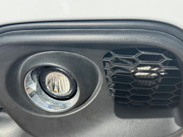 ABARTH 595 usata, con Autoradio digitale