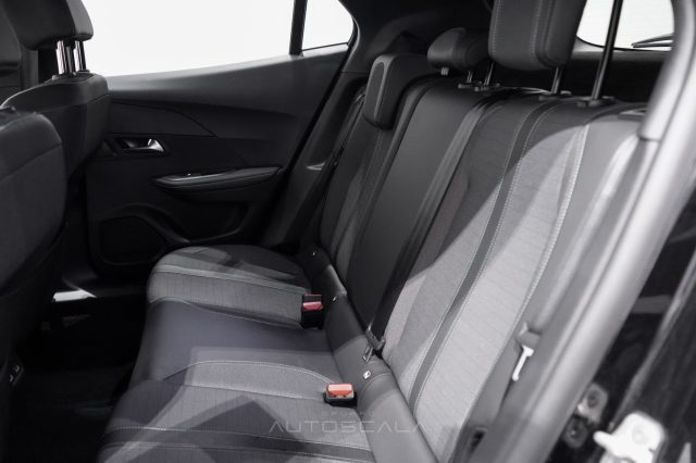PEUGEOT 2008 usata, con USB