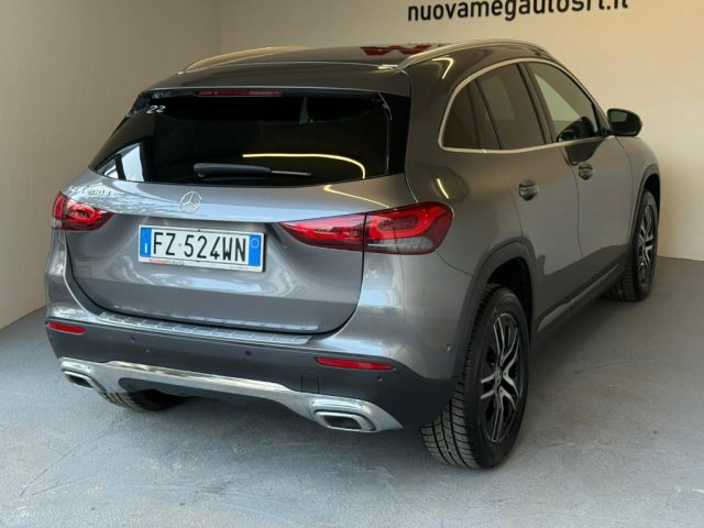 MERCEDES-BENZ GLA 200 usata, con Autoradio