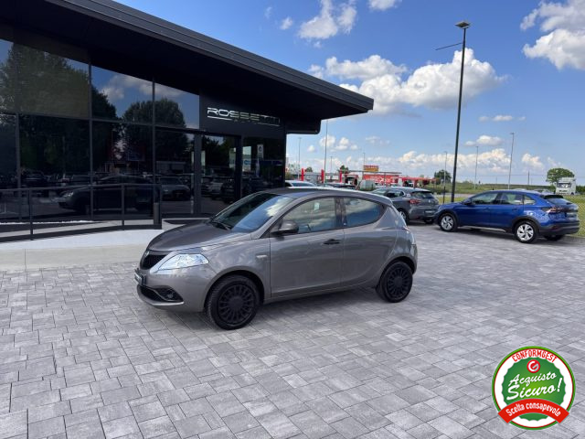 LANCIA Ypsilon usata, con Airbag laterali