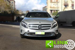 MERCEDES-BENZ GLA 200 usata, con Airbag
