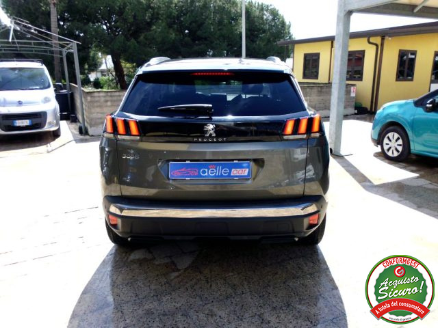 PEUGEOT 3008 usata, con Autoradio