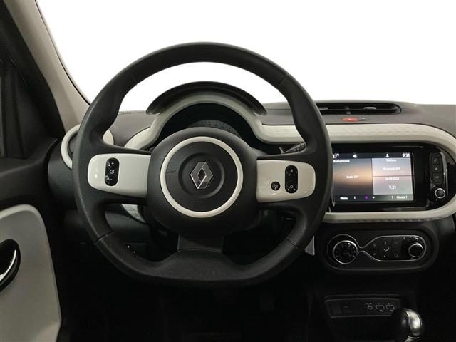 RENAULT Twingo usata 18