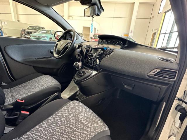 LANCIA Ypsilon usata, con Airbag testa