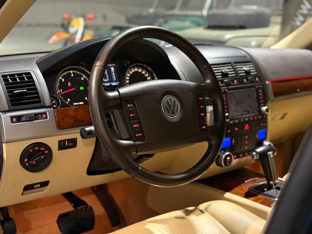 VOLKSWAGEN Touareg usata, con Cerchi in lega