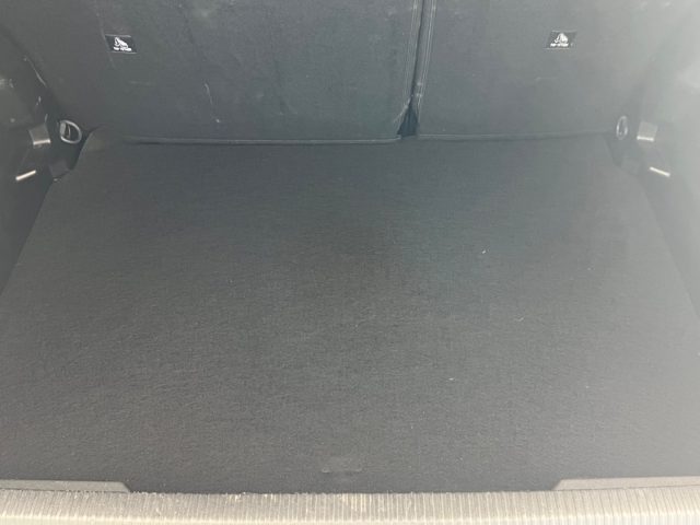 PEUGEOT 2008 usata, con Lettore CD