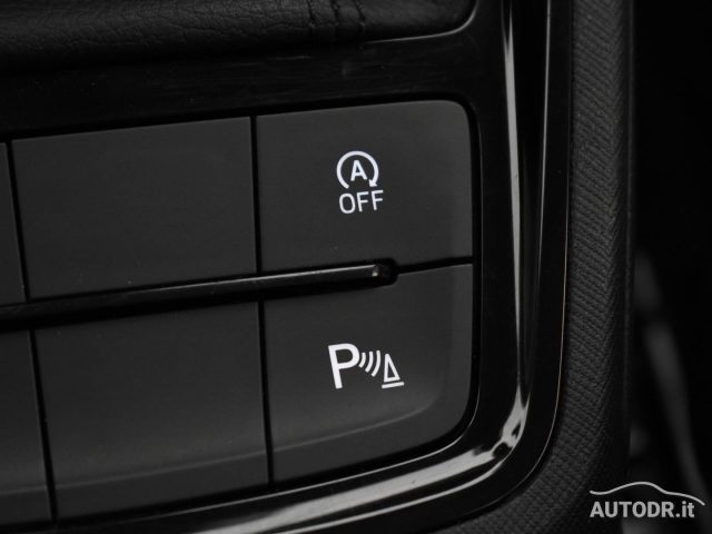 SKODA Kamiq usata, con Specchietti laterali elettrici