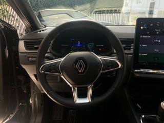 RENAULT Captur usata, con Telecamera per parcheggio assistito