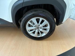 TOYOTA Yaris Cross usata, con ESP