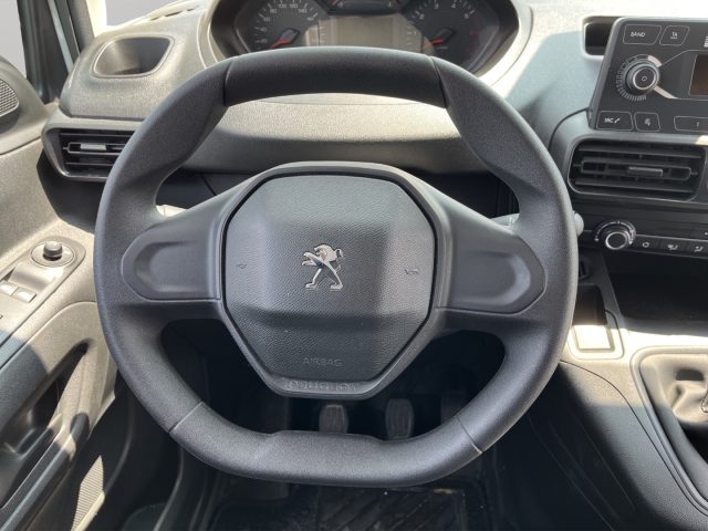 PEUGEOT Partner usata, con Servosterzo