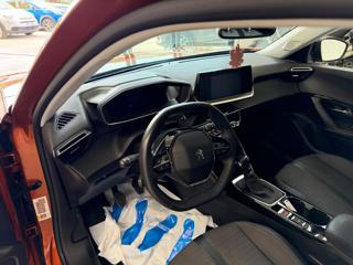 PEUGEOT 2008 usata, con Telecamera per parcheggio assistito