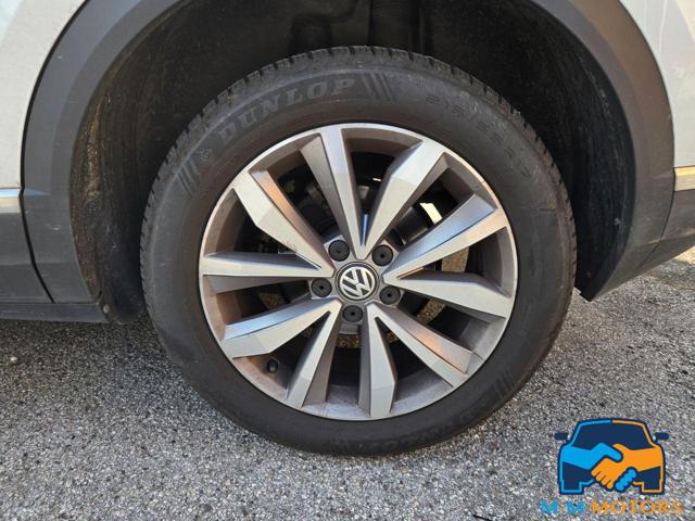 VOLKSWAGEN T-Roc usata 23