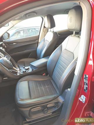 ALFA ROMEO Stelvio usata, con Fari Xenon