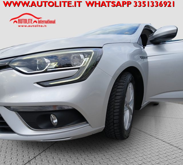 RENAULT Megane usata, con Volante multifunzione