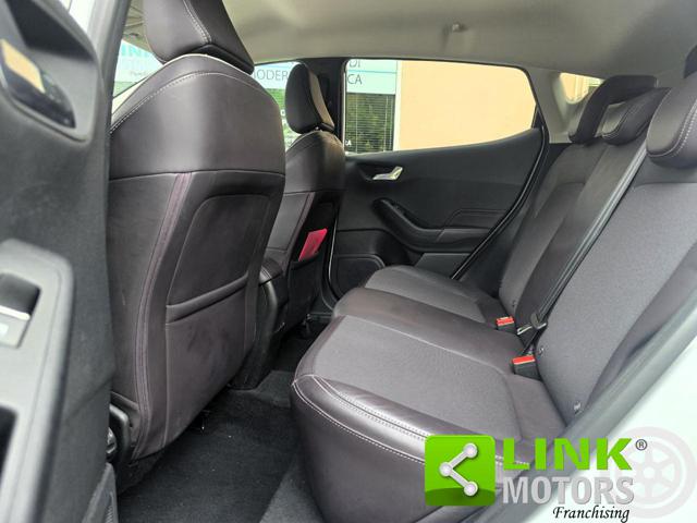 FORD Fiesta usata, con Autoradio